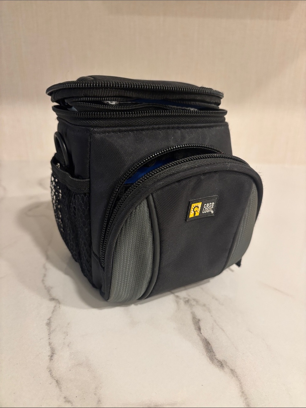 5/$15! Case Logic Compact Black Camera Bag